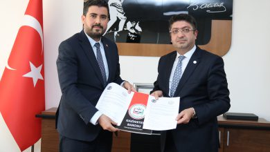 Photo of İmzalar Demokrasi ve Hukuk İçin Atıldı